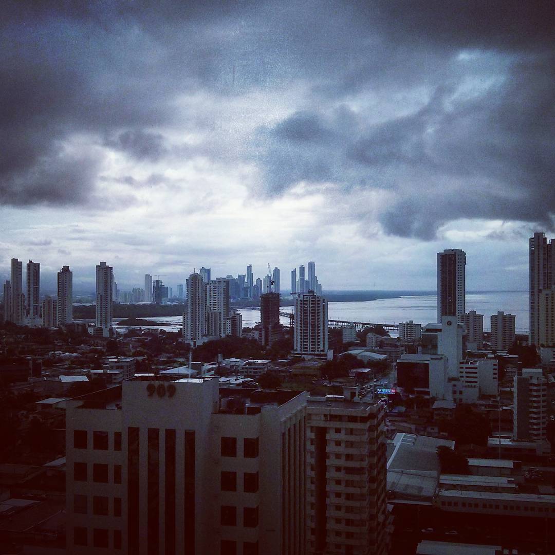 Beautiful #Panama morning. #bitcoin up, #lisk up more, and an empty schedule. Today shit gets done! #s
